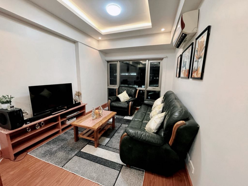 For Rent 3 Bedroom Condo Unit In Forbeswood Parklane