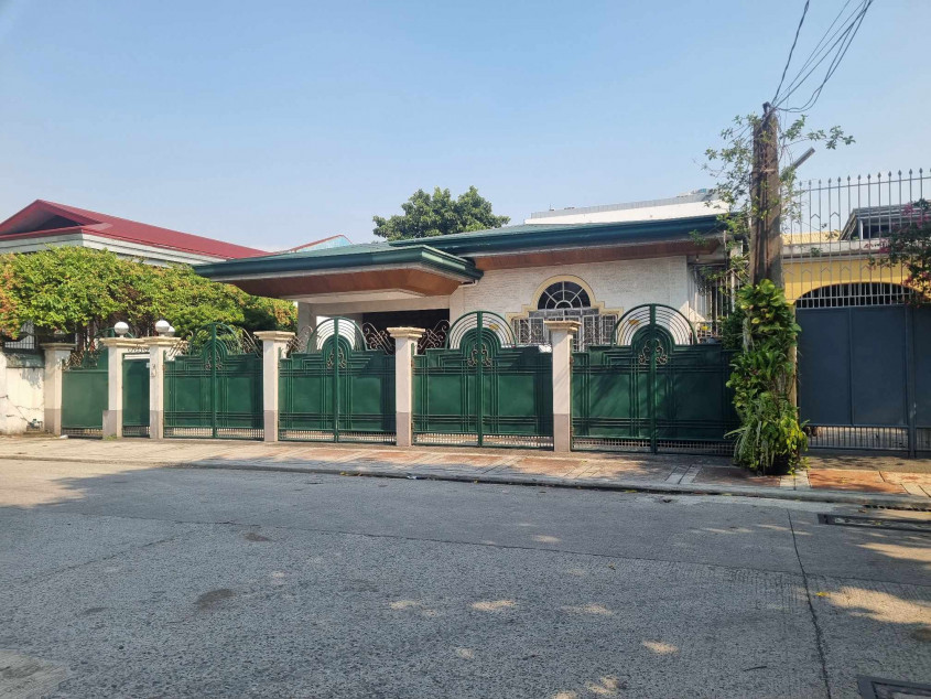 35M - 4 Bedroom House And Lot In Culiat Tandang Sora Quezon City