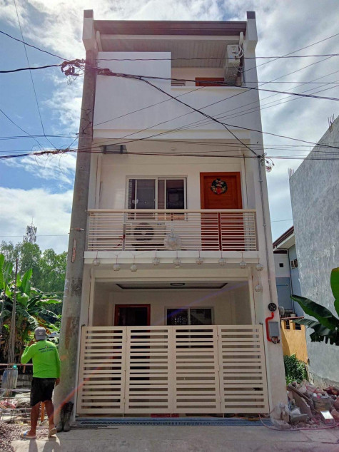 For Sale: Modern Residential Building Near C6 Taytay, Rizal
