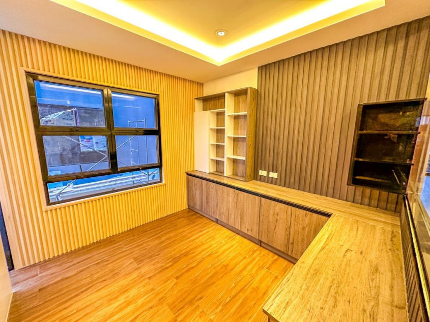 Striking 3 Storey Single Attached House in BF Resort Village Las Pinas City