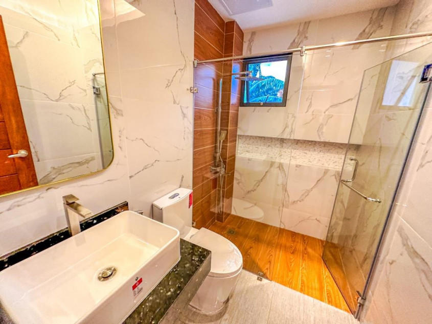 Striking 3 Storey Single Attached House in BF Resort Village Las Pinas City