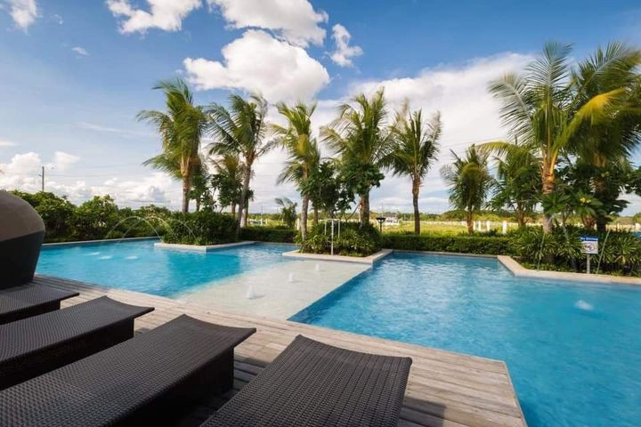 25K Monthly Rent To Own House In Sta. Rosa Laguna Near Nuvali, Makati, Tagaytay