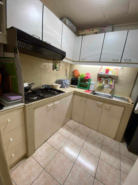 95 SQM Condo Unit For Rent At Galeria De Binondo Condominium San Nicolas, Manila