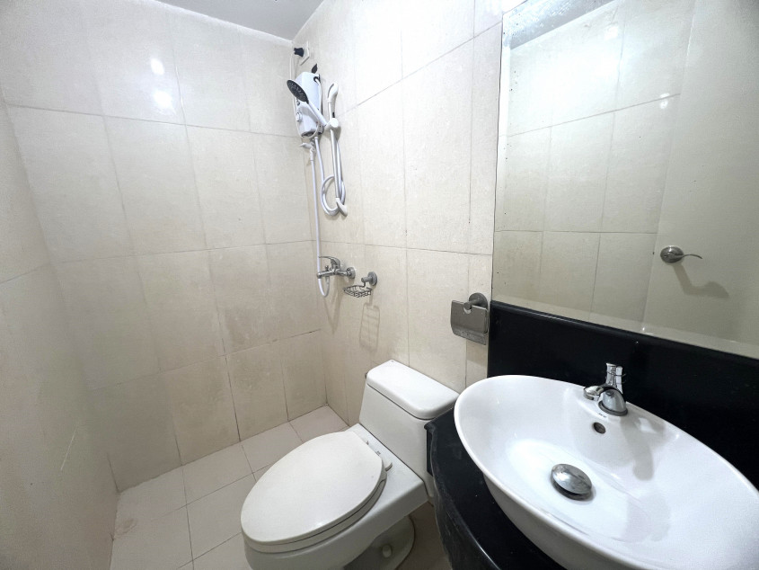 For Rent Affordable Unfurnished Studio Unit In Stamford Executive Residences McKinley Hill Taguig