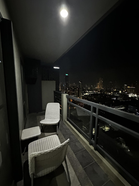 Fully Furnished 1 Bedroom Condo Unit At DMCI Flair Towers Mandaluyong City