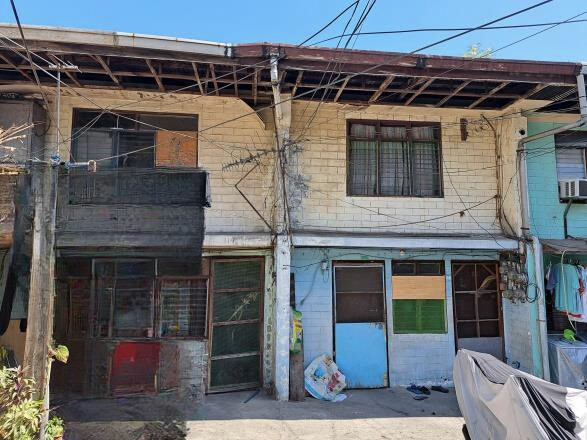 Income-Generating Compound Property With Tenant In Potrero, Malabon City