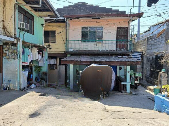 Income-Generating Compound Property With Tenant In Potrero, Malabon City