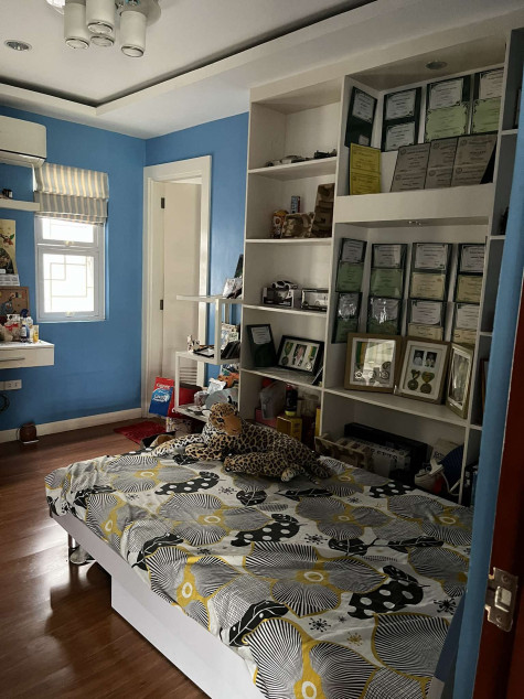 For Sale 2-Storey Modern House With Attic In BF Homes, Parañaque City