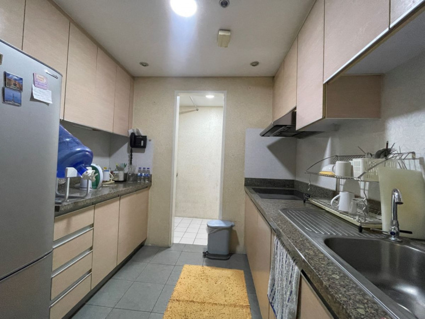 2BR Unit With Parking For Sale At The St. Francis Shangri-La Place, Mandaluyong City