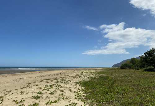 4,000 SQM Residential Beachfront Lot With White Beach And Sand Bar In Dumaran, Palawan
