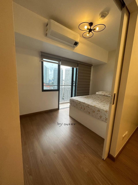 For Sale 1 Bedroom Unit At Makati Rise Residence