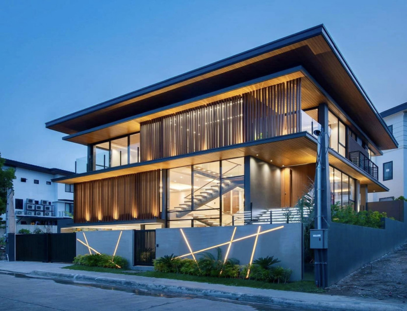 Brand New House and Lot for Sale in Tivoli Royale