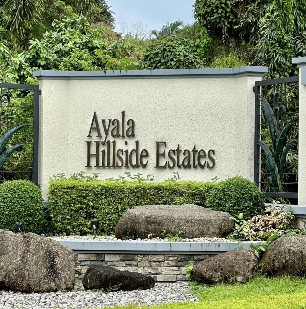 Corner Lot for Sale in Ayala Hillside, Quezon City