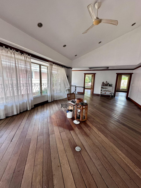 House for Sale in Loyola Grand Villas, Quezon City