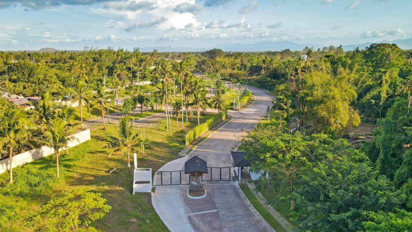 TERRENO SOUTH - by Rockwell Land