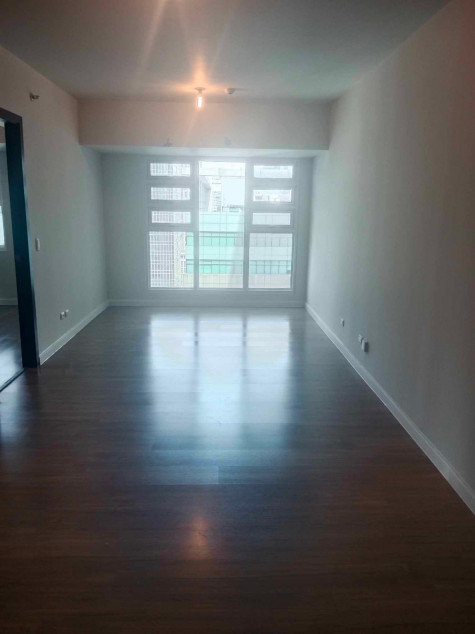 For Sale 1 Bedroom Condo Unit At Kroma Tower, Makati City