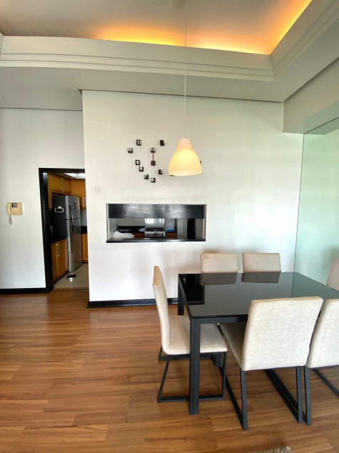 For Sale Special 2 Bedroom In One Serendra BGC (With Parking)