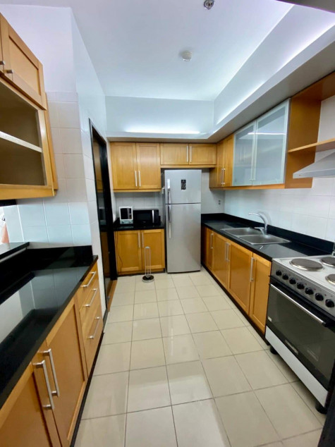 For Sale Special 2 Bedroom In One Serendra BGC (With Parking)