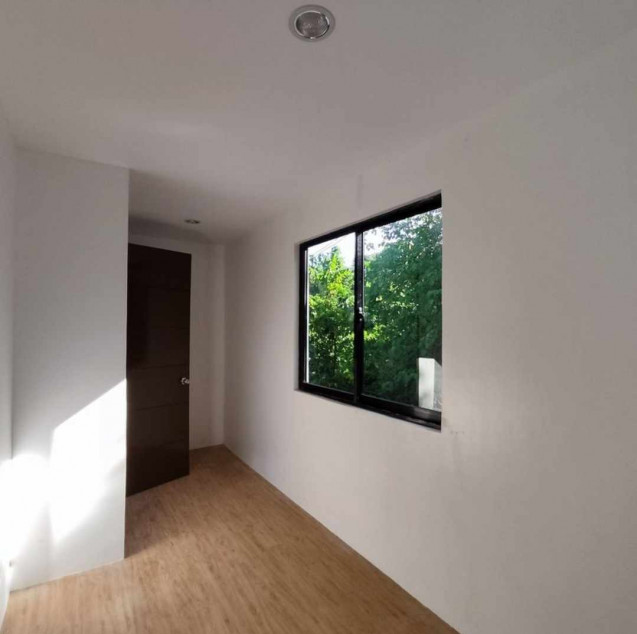 2 Bedroom Townhouse And Lot In La Bellezah Homes Cebu City