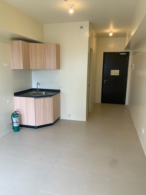 For Sale Studio Unit In Avida Towers Sola, Quezon City