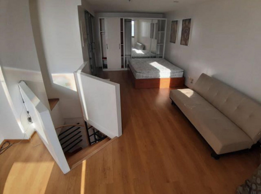 Condo Unit With Loft For Sale At Westdale Residences Pasig City