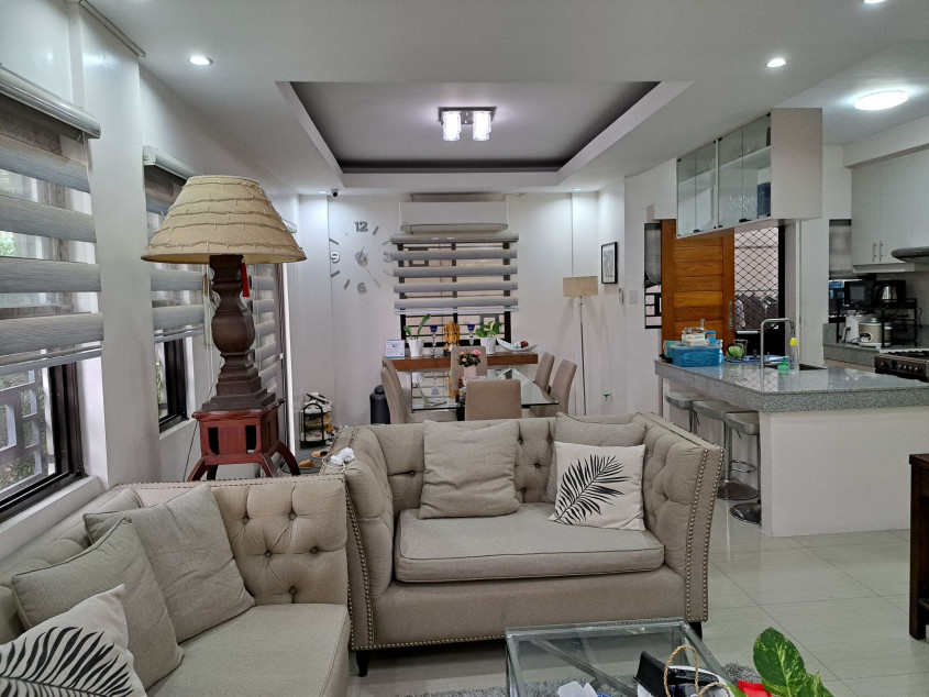 2-Storey House And Lot At Strauss & Verdi, North Olympus IV, Quezon City