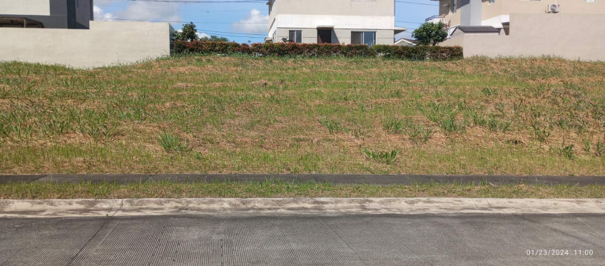 273 sqm Residential Lot For Sale In Hillcrest Estates, Nuvali