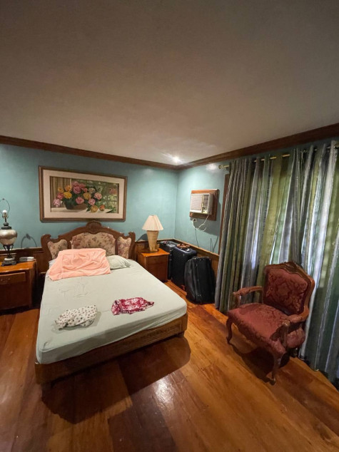 House And Lot In Loyola Grand Villas - 1,150 sqm Lot