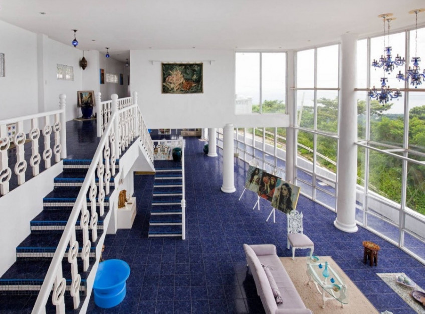 For Sale Mansion House In Tagaytay