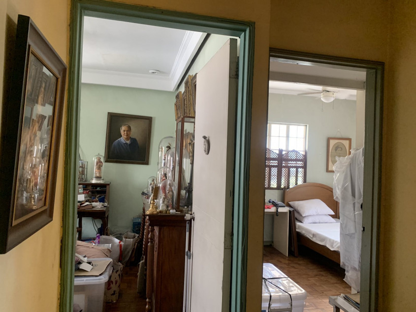 Modern 2-Storey Duplex House And Lot For Sale On Hilltop Drive, Horseshoe Village, Quezon City