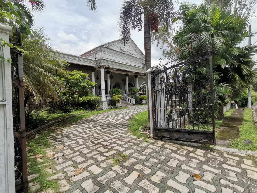 Prime Property House And Lot For Sale In Quezon City