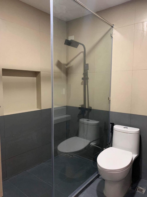 For Sale: 1-Bedroom Condo With Parking Slot In Grand Eastwood Palazzo, Bagumbayan, Quezon City