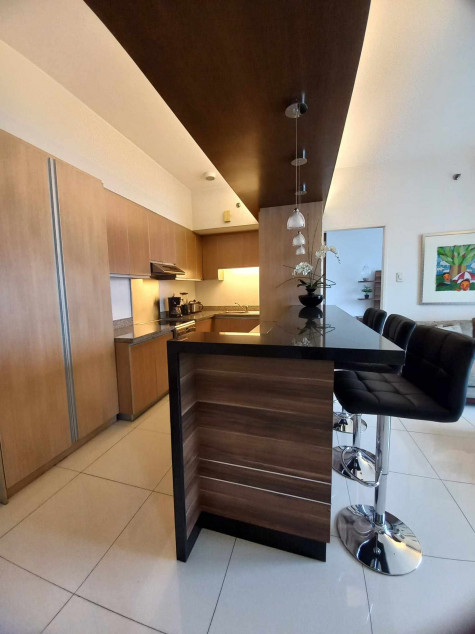 For Sale 1 Bedroom Unit At St. Francis Shangri- La Place Ortigas Center