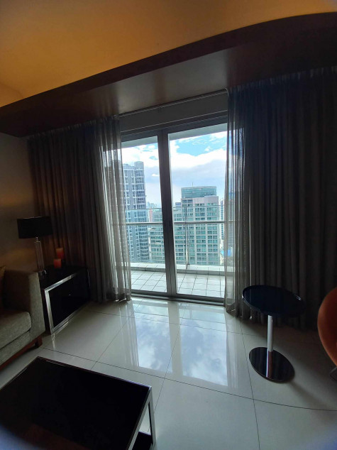 For Sale 1 Bedroom Unit At St. Francis Shangri- La Place Ortigas Center