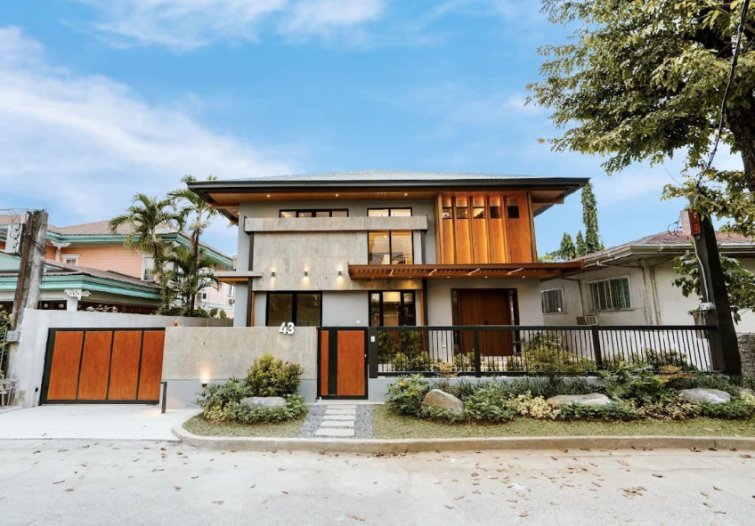 For Sale: Modern 5-Bedroom House at Capitol Homes, Quezon City