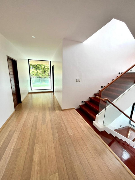 For Sale: Brand New Luxury House at White Plains, Quezon City