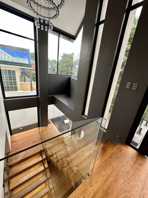 Exquisite Brand-New 2-Storey House with Basement for Sale in Don Antonio Royale