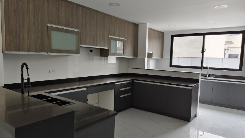 4 Storey Duplex House And Lot For Sale In Teacher's Village, Diliman, Quezon City, Metro Manila