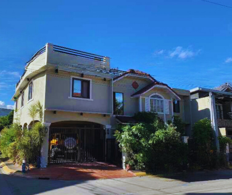 House And Lot For Sale In Multinational Village Parañaque City