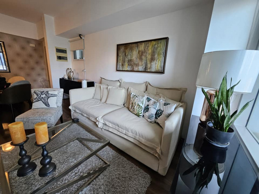 1 Bedroom With Balcony & Parking For Lease Or For Sale At Parkway Place Alabang Muntinlupa