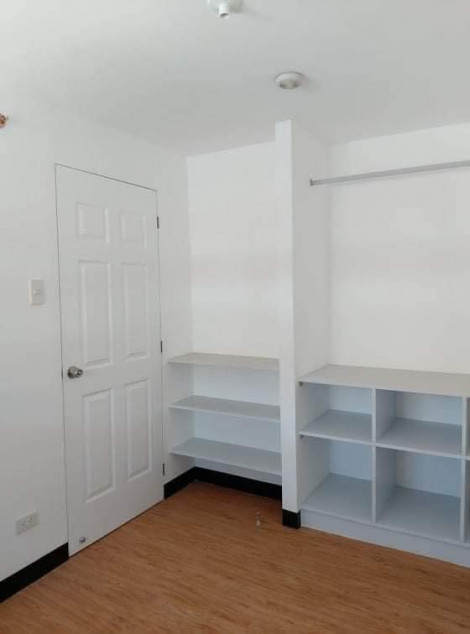 Rush For Sale Or Pasalo Condo At Arezzo Place Pasig