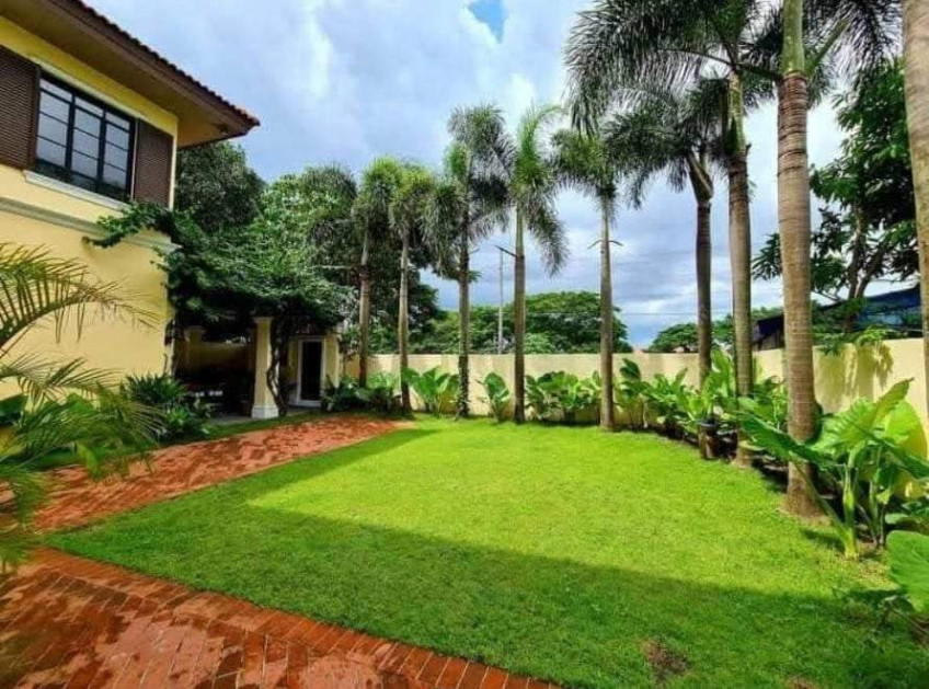 For Sale 6 Bedroom Tuscan Mediterranean House In Angeles, Pampanga