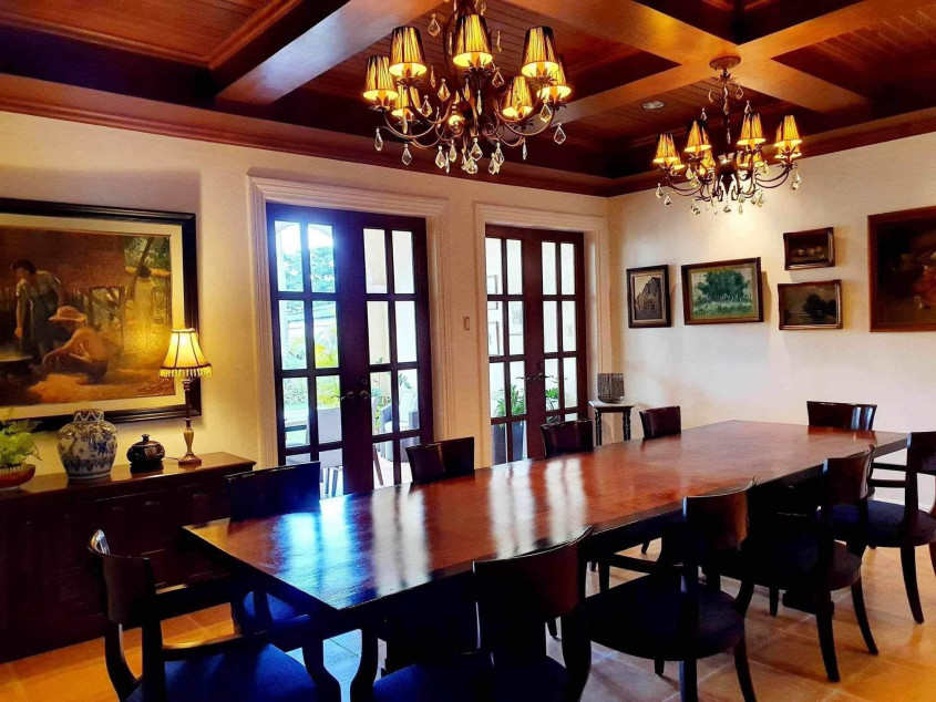 For Sale 6 Bedroom Tuscan Mediterranean House In Angeles, Pampanga