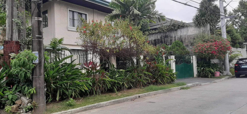 Two-Storey 4BR House And Lot For Sale In Xavierville, Loyola Heights, Quezon City