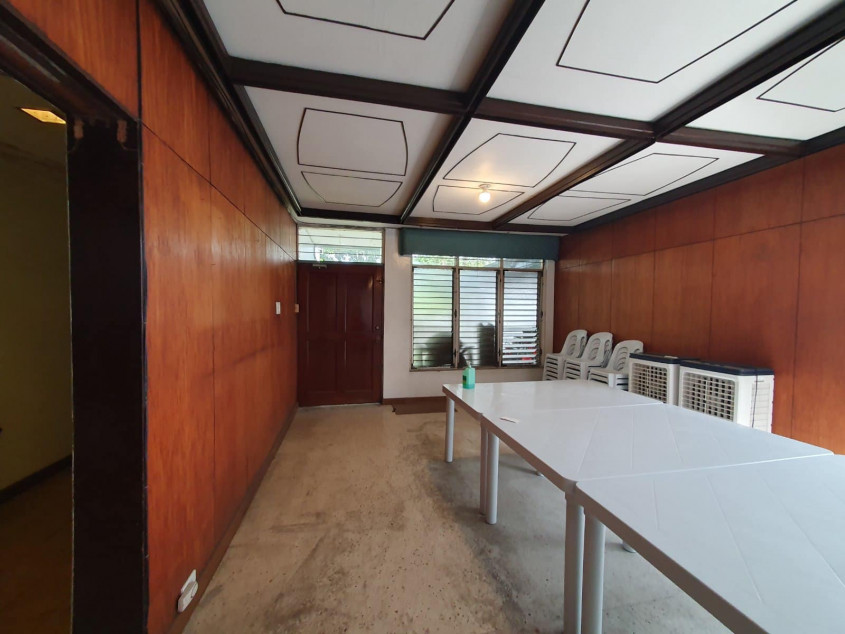 House For Sale In White Plains, Quezon City