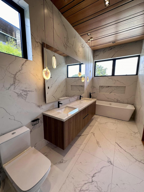 Brand New Luxurious 6-Bedroom House for Sale in Ayala Westgrove Heights