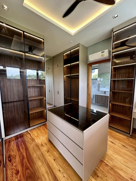 Brand New Luxurious 6-Bedroom House for Sale in Ayala Westgrove Heights