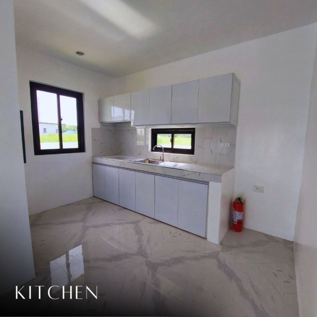 House And Lot For Sale - Ready For Occupancy (3 Bedroom Nadia Model In Kota Keluarga)