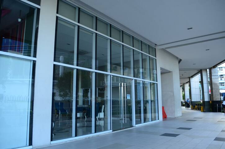 For Sale Studio Condo With Parking In Front Of NAIA Terminal 3, Pasay