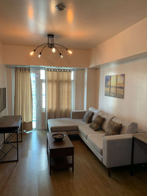 For Sale Fully Furnished 1 Bedroom Unit At The Meranti At Two Serendra BGC, Taguig
